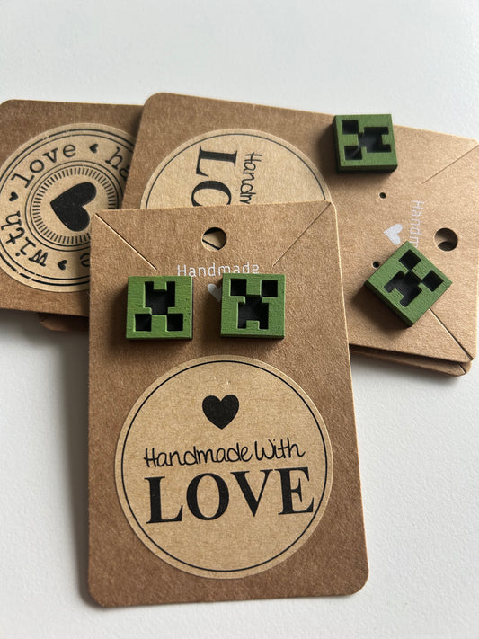 Minecraft Creeper wooden studs